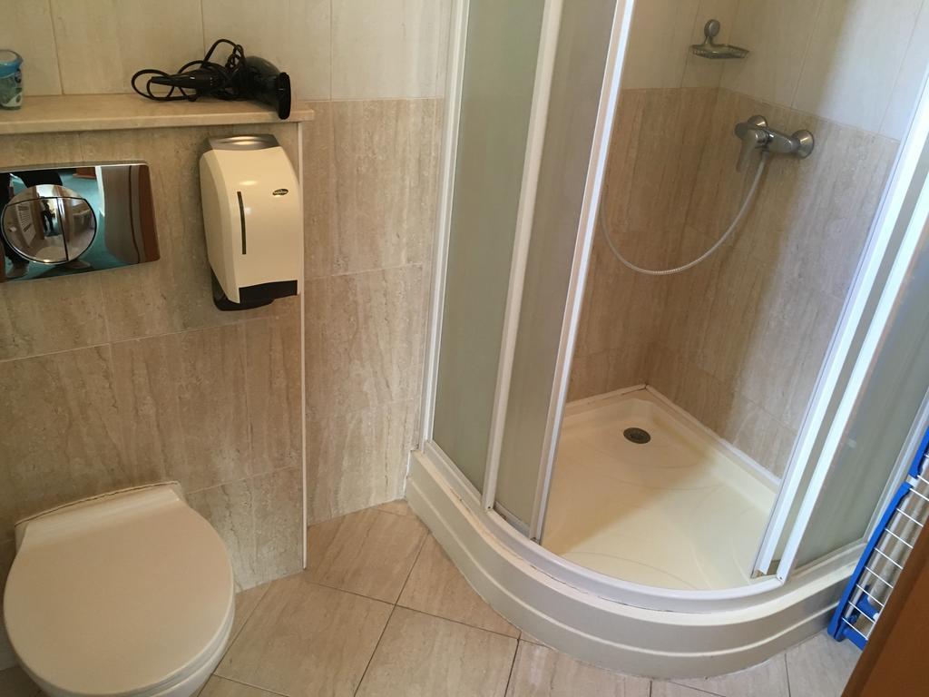 Apartman Darmon بييشتِني المظهر الخارجي الصورة
